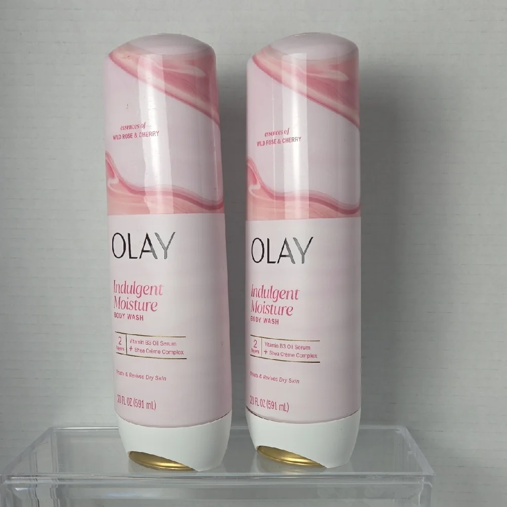 2 OLAY Pink Indulgent Moisture Body Wash Duo - Picture 2 of 3